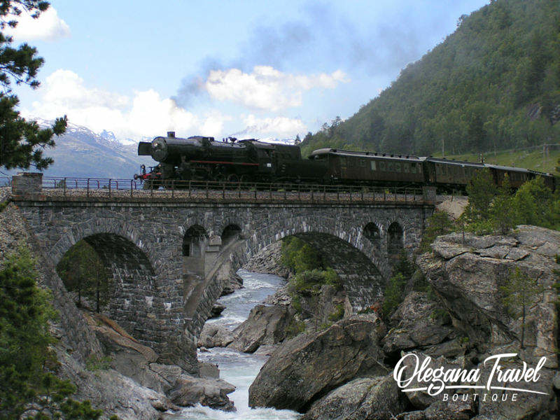 Top 10 Scenic Rail Routes in Europe