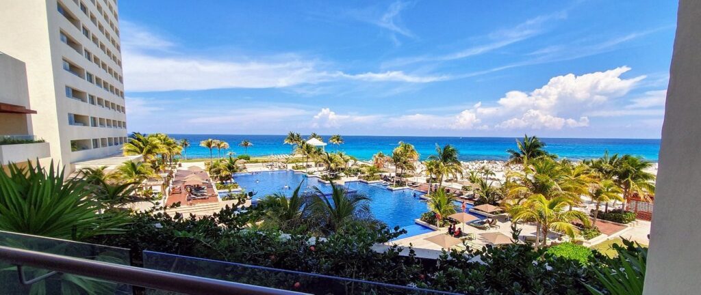 5 Best All-Inclusive Resorts in Cancun, Mexico For The Entire Family