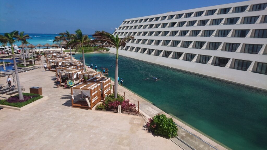 5 Best All-Inclusive Resorts in Cancun, Mexico For The Entire Family