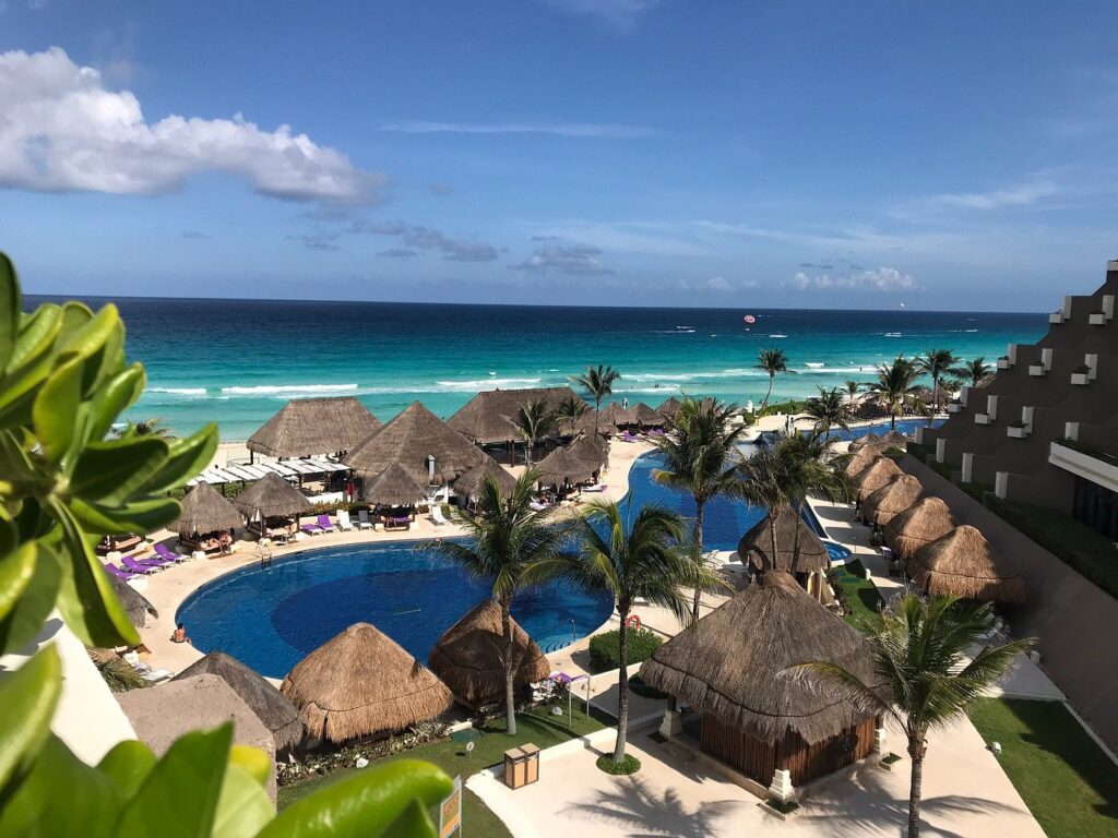 5 Best All-Inclusive Resorts in Cancun, Mexico For The Entire Family